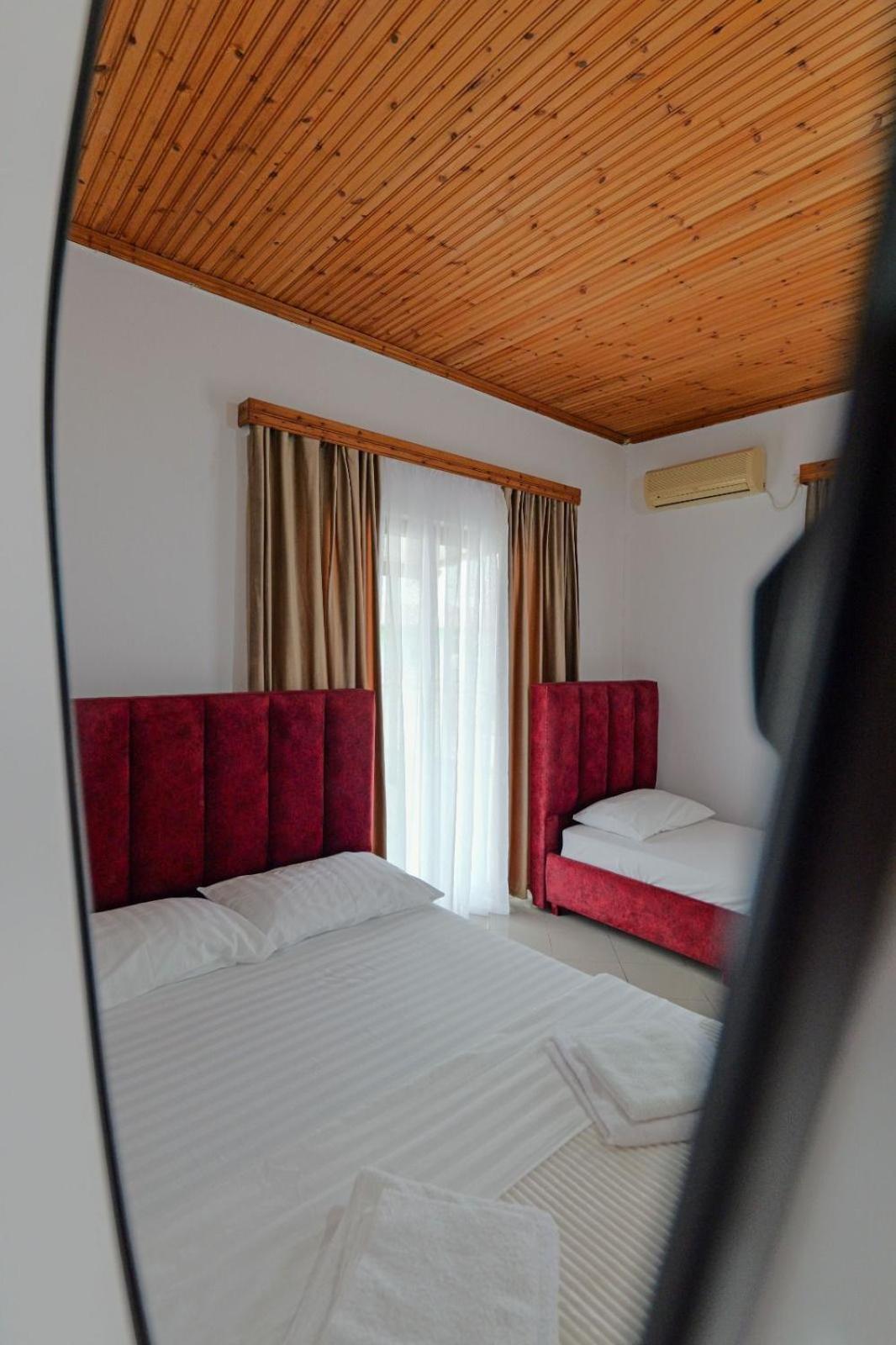 Hotel Eden Sarande Sarandë Exterior foto
