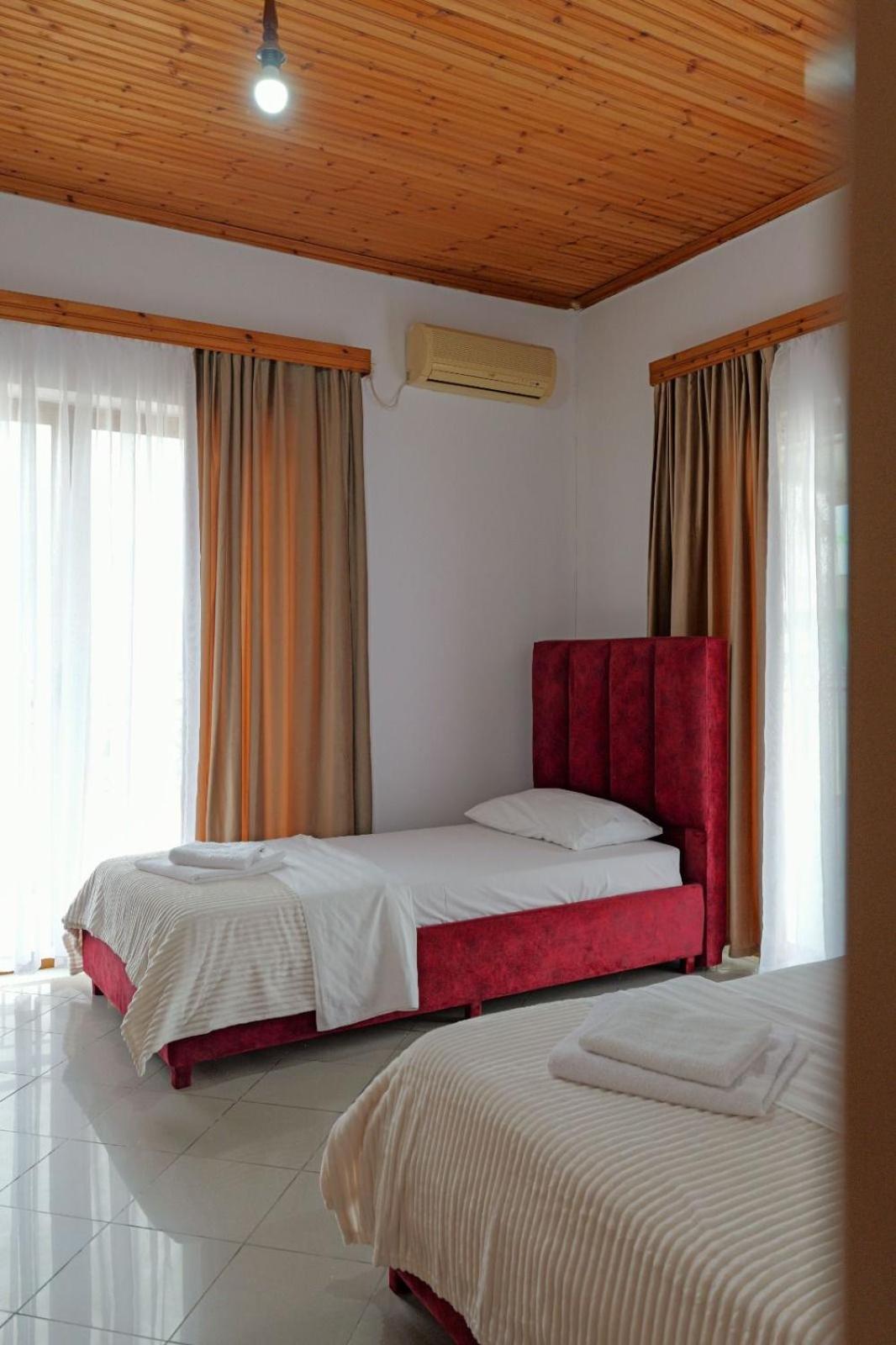 Hotel Eden Sarande Sarandë Exterior foto